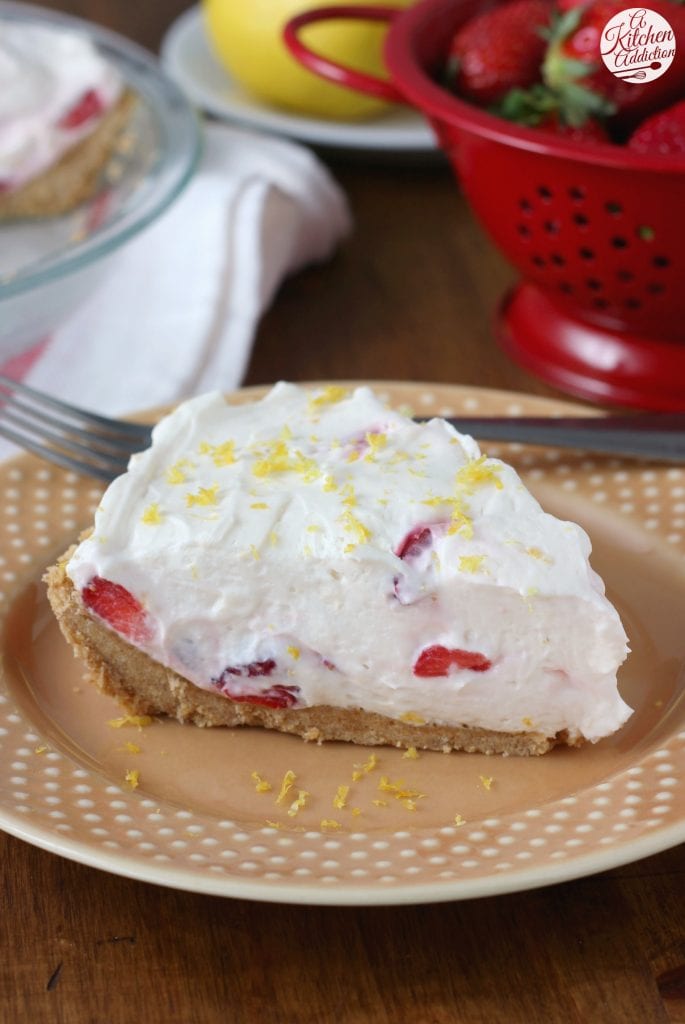 No Bake Strawberry Lemon Cream Pie A Kitchen Addiction