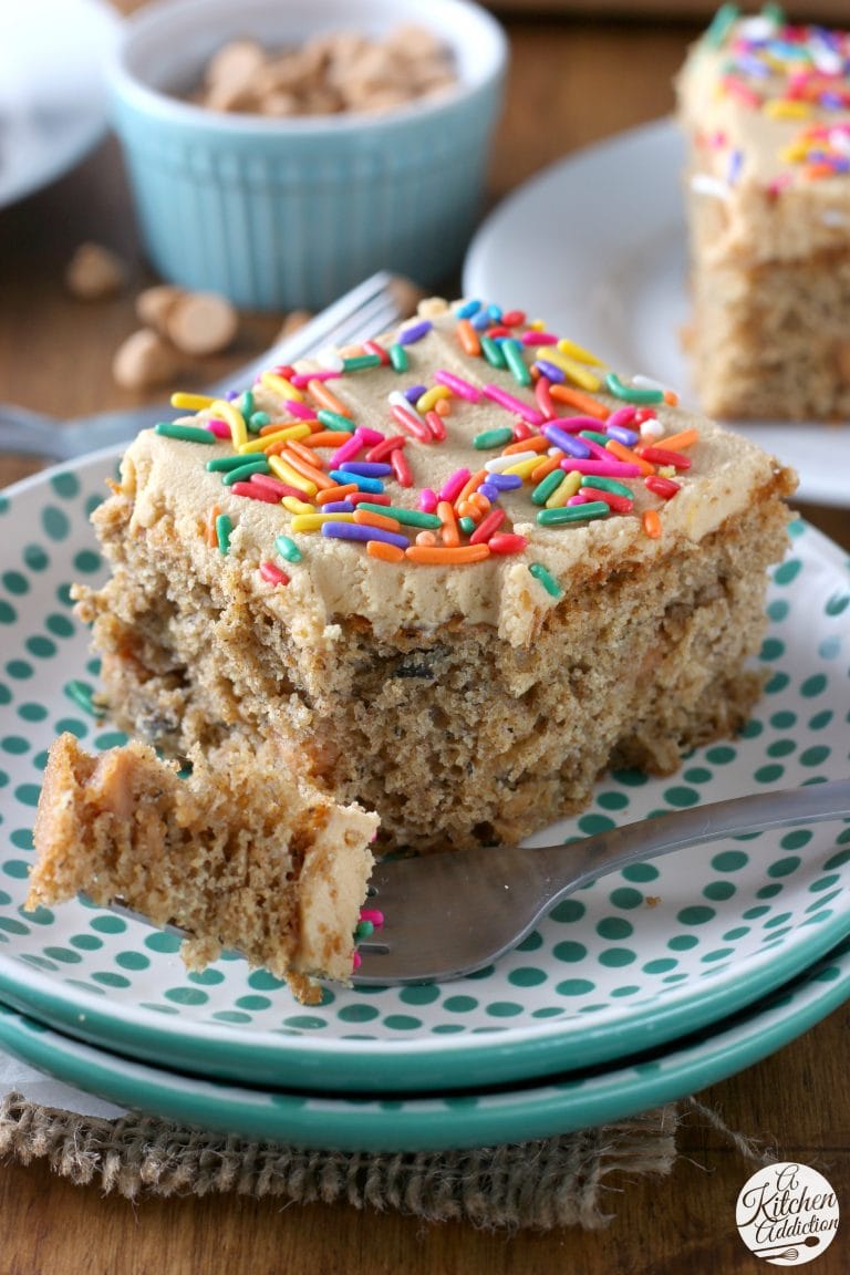 Banana Snack Cake With Peanut Butter Frosting A Kitchen Addiction 5851