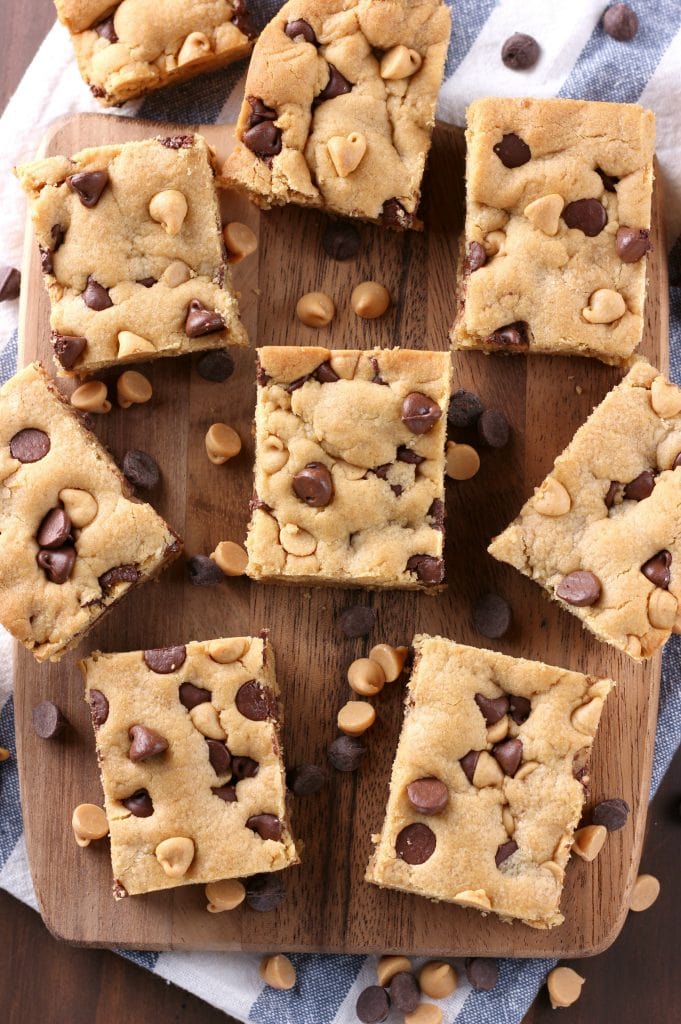 One Bowl Chocolate Chip Peanut Butter Bars A Kitchen Addiction 3832