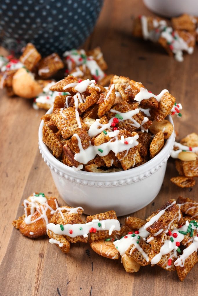 White Chocolate Gingerbread Chex Mix - A Kitchen Addiction