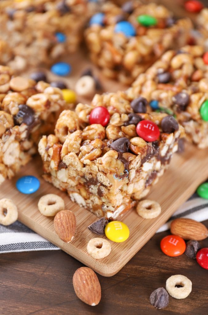 Trail Mix Cereal Bars - A Kitchen Addiction